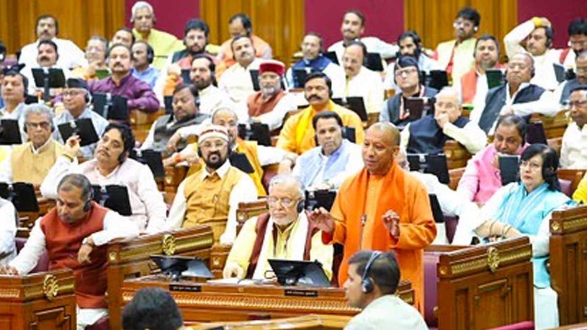 UP : योगी आदित्यनाथ ने महाकुंभ आयोजन को बताया भारत की विरासत और विकास का प्रतीक।